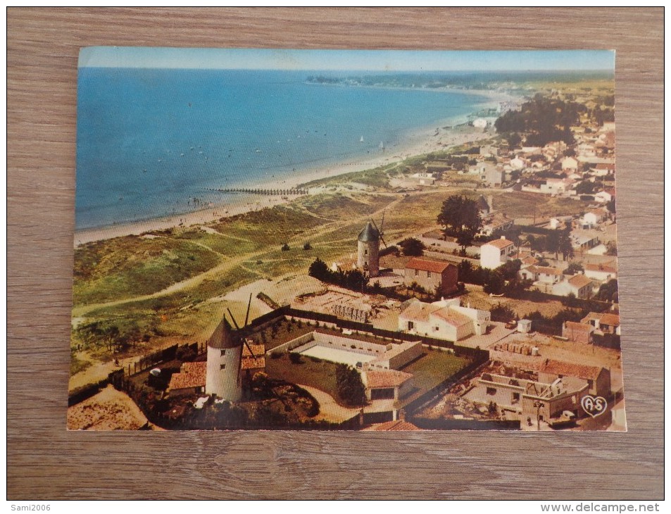 CPA PHOTO 85 NOIRMOUTIER LA GUERINIERE VUE D'ENSEMBLE DES 3 MOULINS - Noirmoutier