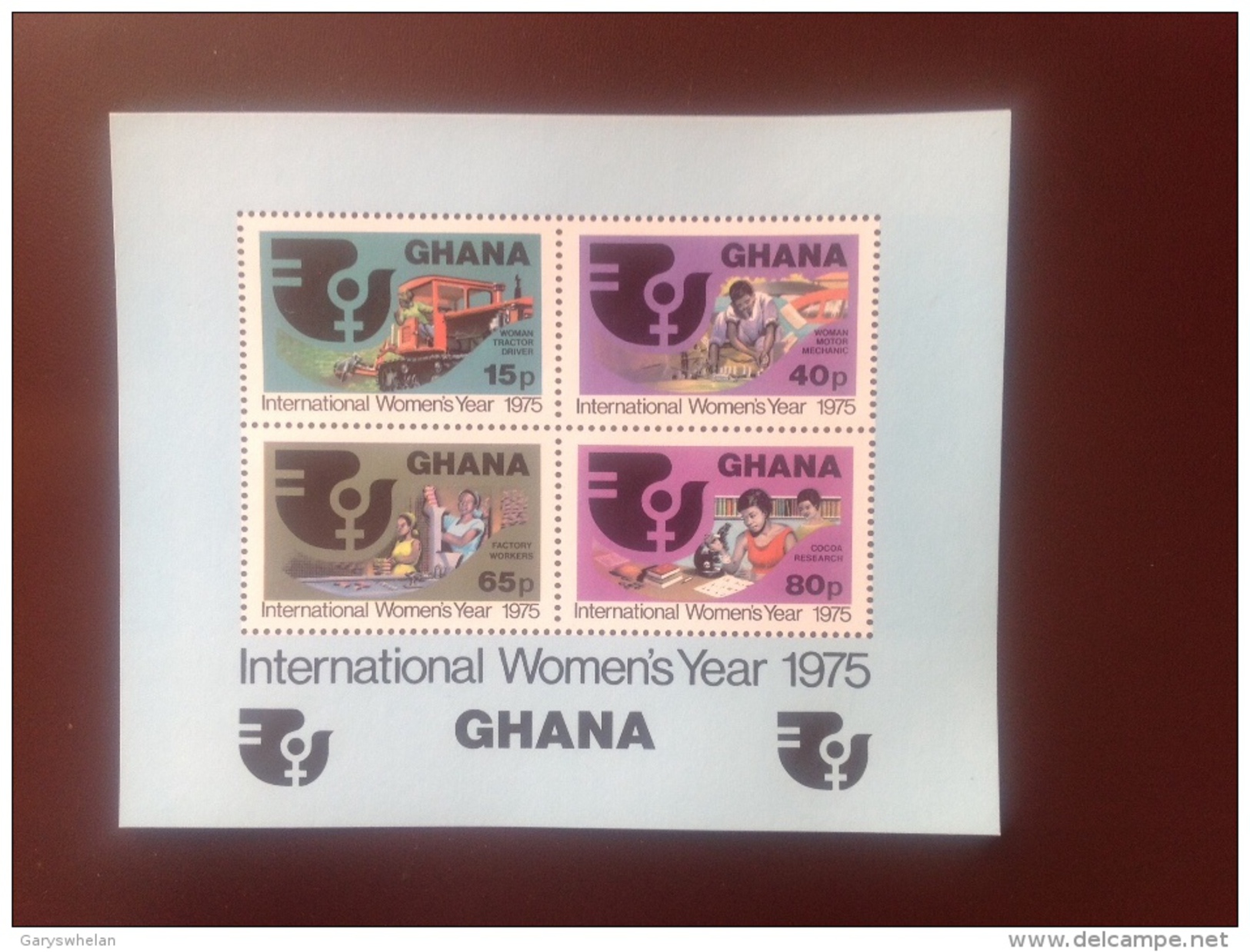Ghana International Woman's Year 1975 Minisheet MNH - Ghana (1957-...)