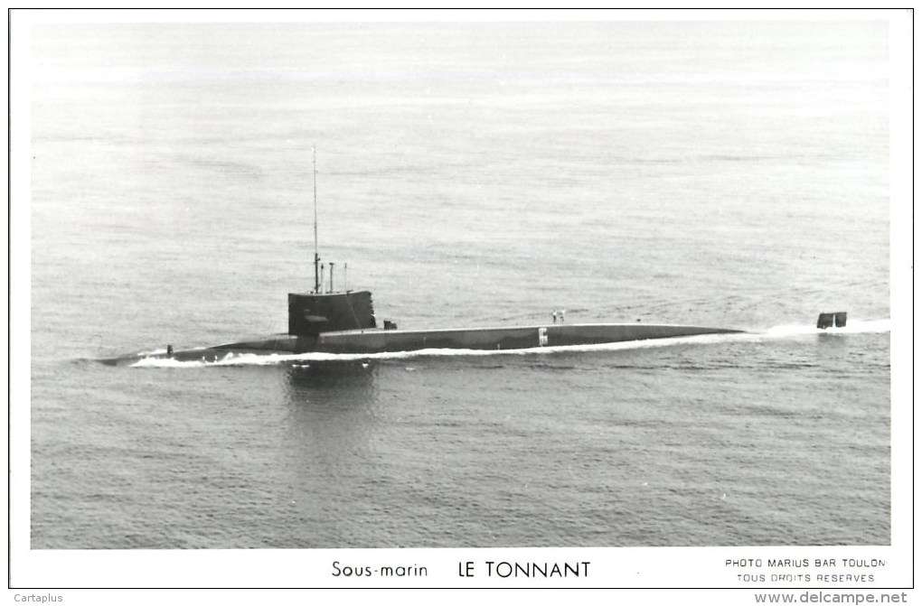 SOUS MARIN LE TONNANT TOULON MARIUS BAR NAVIRE DE GUERRE PAQUEBOT BOAT TRANSPORT BATEAU - Unterseeboote