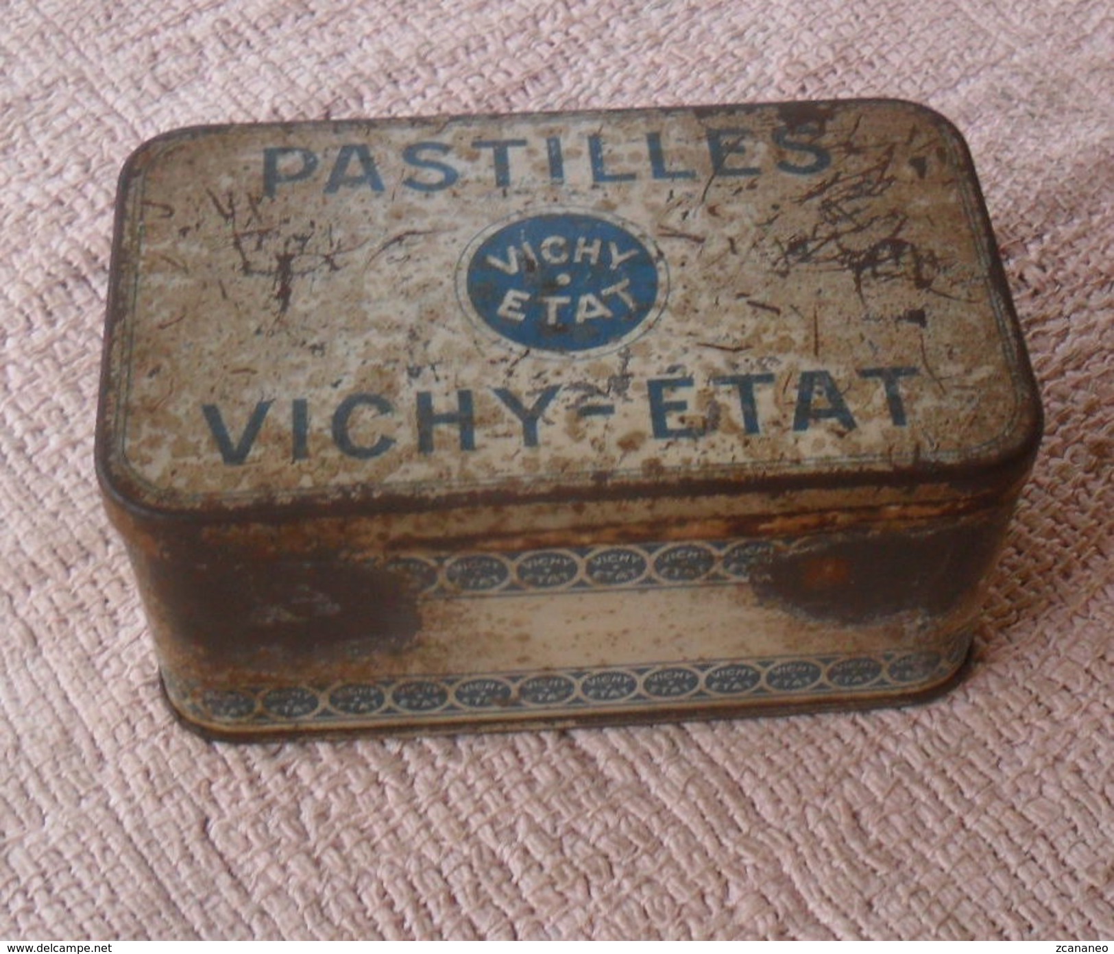 VECCHIA SCATOLA IN LATTA DELLA VICHY - ETAT PASTILLES - - Scatole