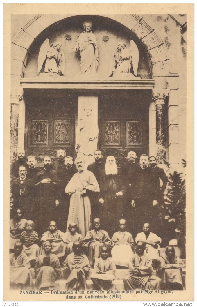 CPA ZANZIBAR Ordination D'un Nouveau Missionnaire Par Mgr Allgeyer Dans Sa Cathédrale 1910 Missions Pères Saint Esprit - Non Classificati