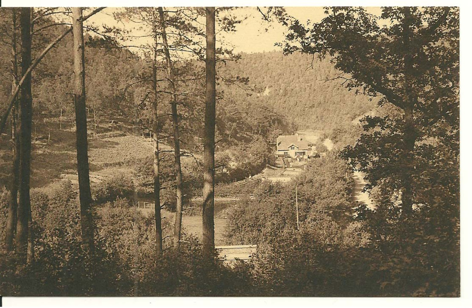 Bouillon Corbion Lla Vallée Du Moulin Joly - Bouillon