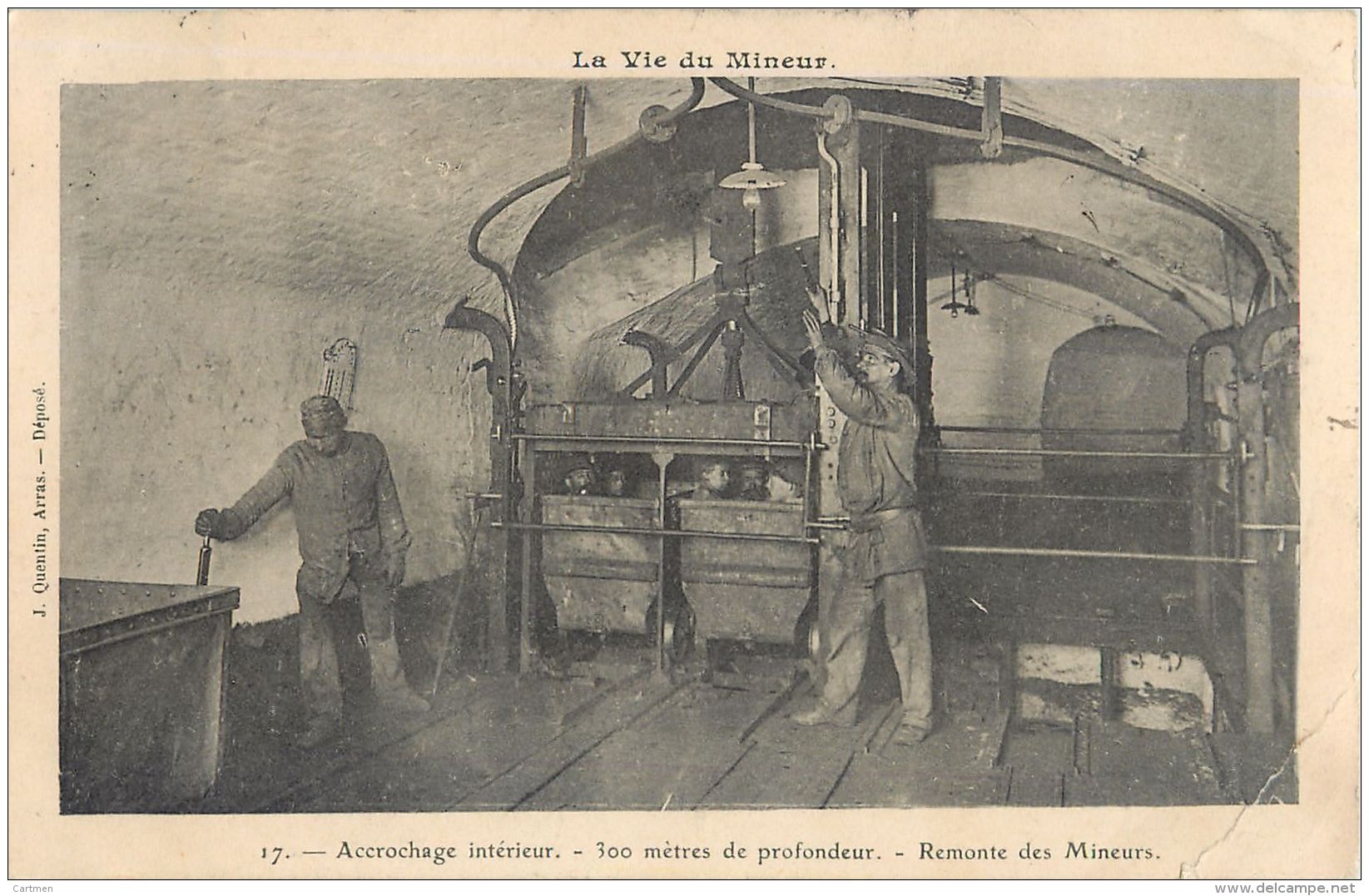 MINES CHARBON LA VIE DU MINEUR ACCROCHAGE INTERIEUR 300 METRES DE OROFONDEUR  CARTE VOYAGE EN 1906 - Mines