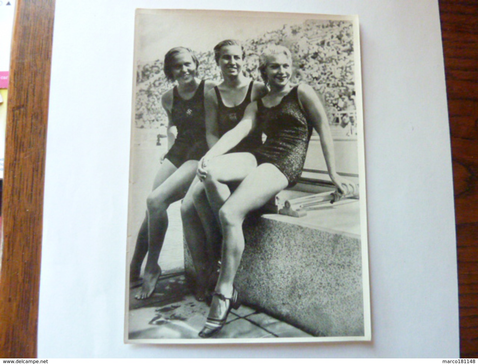 OLYMPIA 1936 - Band II - Bild Nr 99 Gruppe 58 - Les Gagnantes Natation Saut : Käte Köhler, Velma Dunn Et Dorothy Poynton - Sport