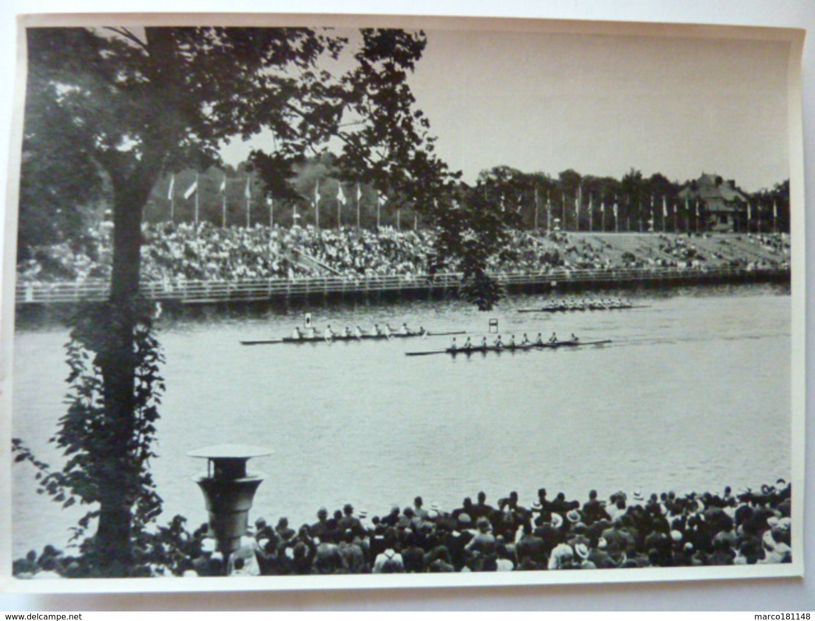 OLYMPIA 1936 - Band II - Bild Nr 106 Gruppe 59 - Régate, Lutte Finale Avant Le But - Sport