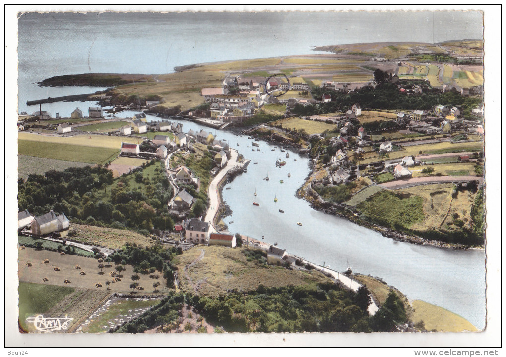 CLOHARS CARNOET  EN FINISTERE VU GENERALE DU PORT ET DE LA COTE  CARTE CIRCULEE - Clohars-Carnoët