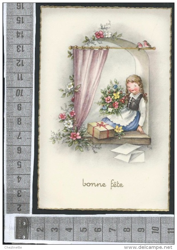 CP BONNE FETE /  ILLUSTRATION DE LORE HUMMEL / ENFANT PETITE FILLE ASSISE SUR REBORD DE FENÊTRE OISEAUX FLEURS CADEAU - Hummel