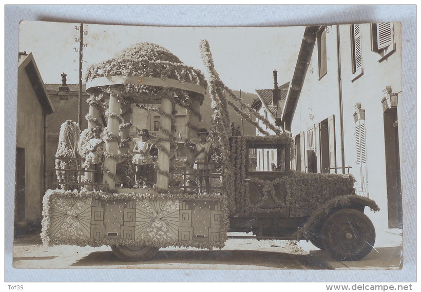 01 Oyonnax Carte Photo Fête Des Fleurs Un Char - Oyonnax