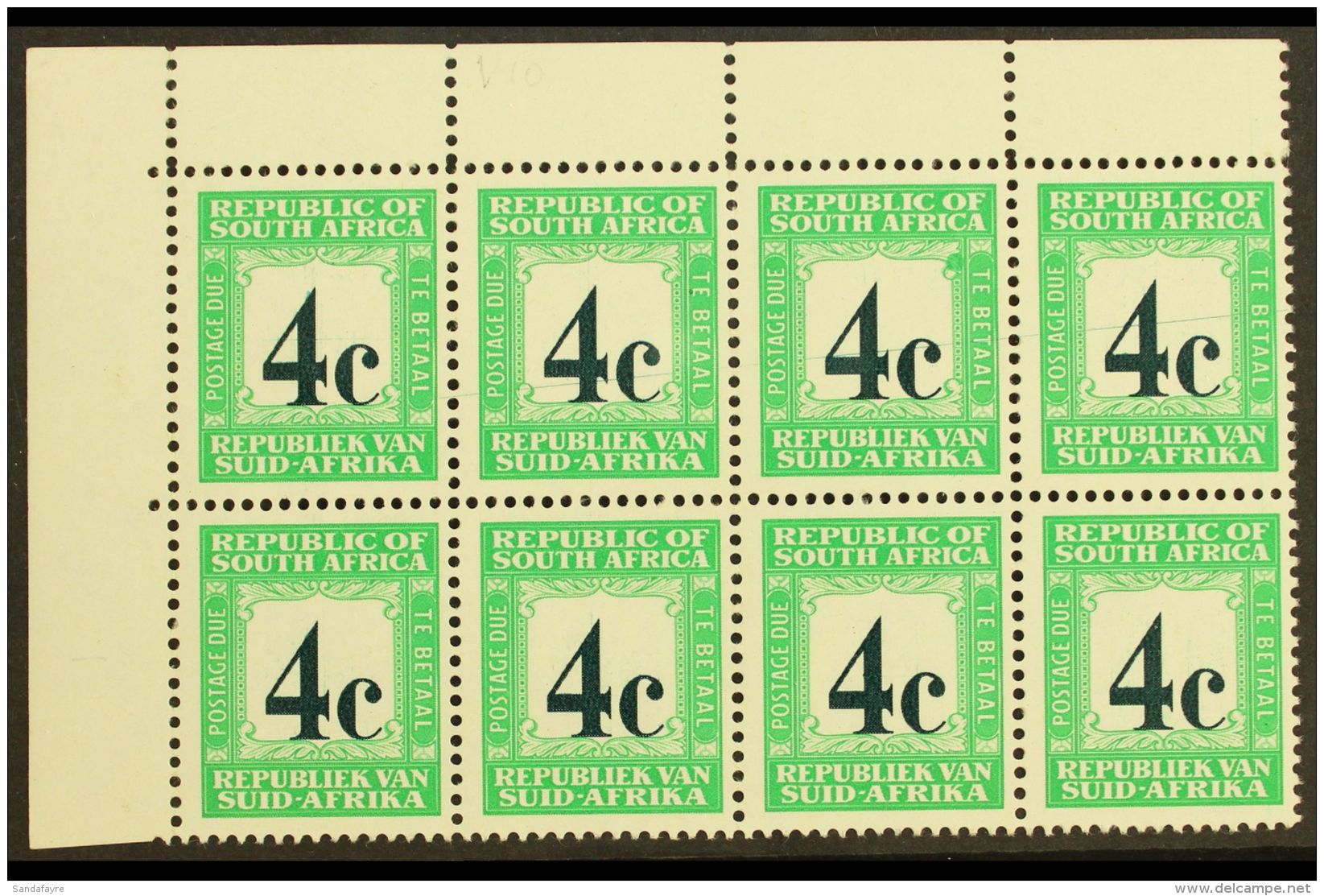 POSTAGE DUE 1967-71 4c Deep Myrtle-green &amp; Emerald, English At Top, Wmk RSA, Block Of 8 With SCRATCH Variety... - Zonder Classificatie