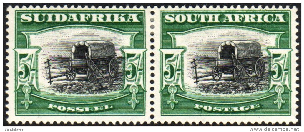 1927-30 5s Black &amp; Green, Perf.14, SG.38, Very Fine Mint Horizontal Pair. For More Images, Please Visit... - Zonder Classificatie