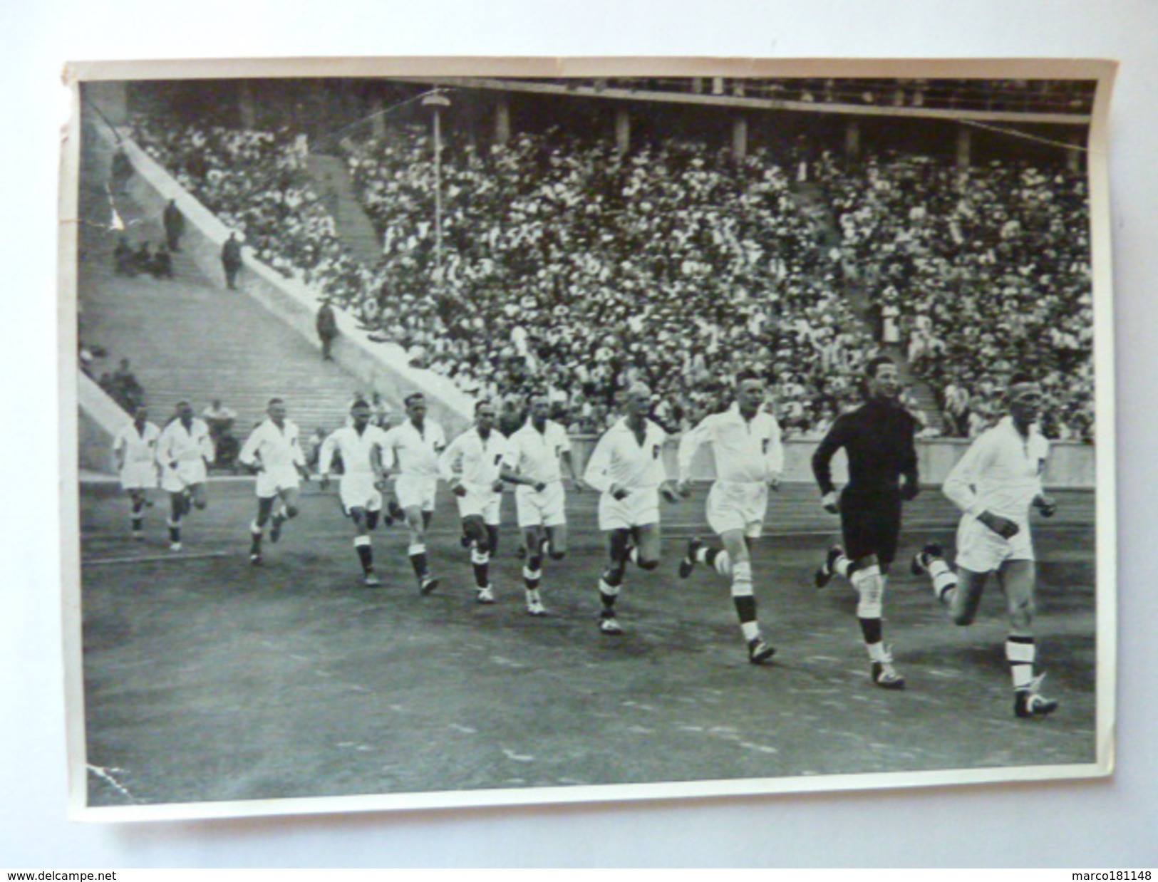 OLYMPIA 1936 - Band II - Bild Nr 147 Gruppe 59 - Equipe De Handball D'Allemagne Pour La Finale - Sport