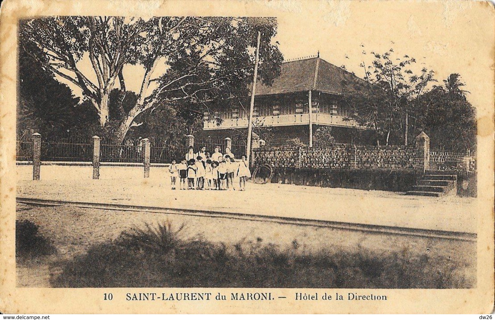 Guyane - St Saint-Laurent Du Maroni - Hôtel De La Direction - Groupe D'enfants - Saint Laurent Du Maroni