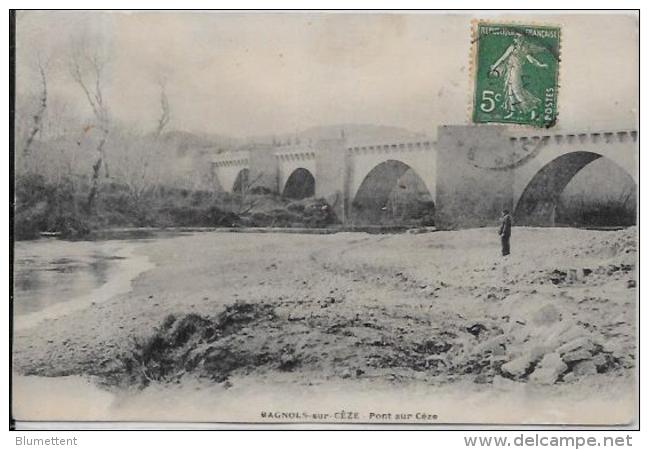 CPA Gard Circulé Bagnols Sur Cèze - Bagnols-sur-Cèze