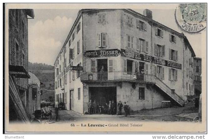 CPA Ardèche Circulé La LOUVESC Hôtel - La Louvesc