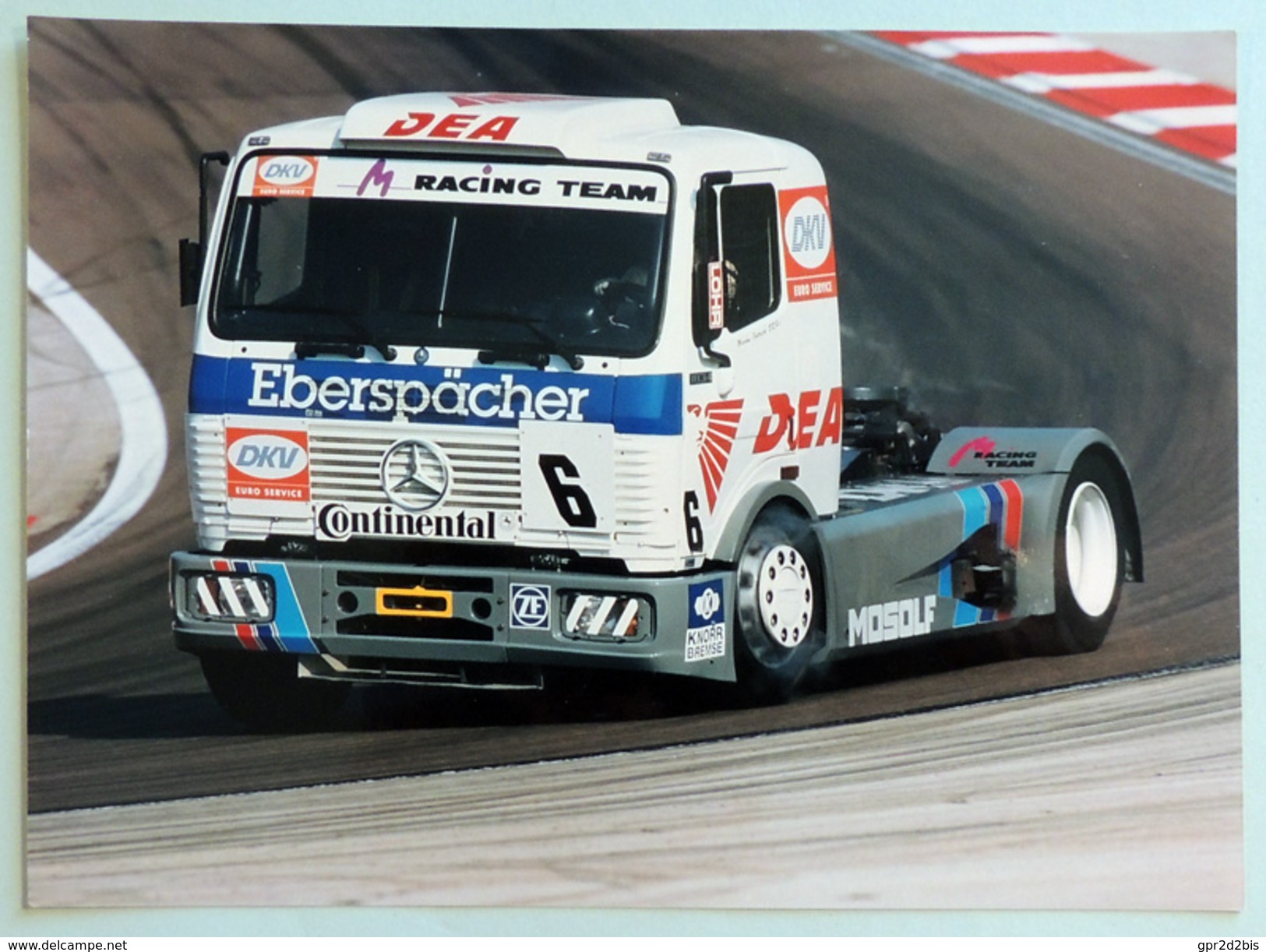 Photo Publicitaire Camion MERCEDES 1834 S - Le Camion De Markus OESTREICH (Allemagne) DKV-M Racing Team - Trucks