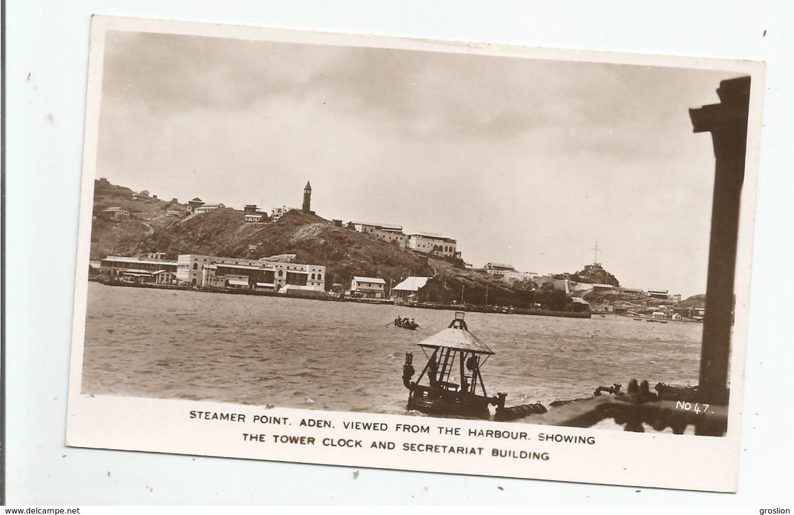 ADEN 47  STEAMER POINT .VIEWED FROM THE HARBOUR SHOWING THE TOWER CLOCK AND SECRETARIAT BUILDING - Yémen