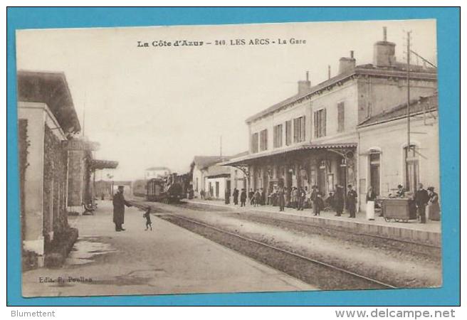 CPA - Chemin De Fer Arrivée Du Train En Gare LES ARCS 83 - Les Arcs