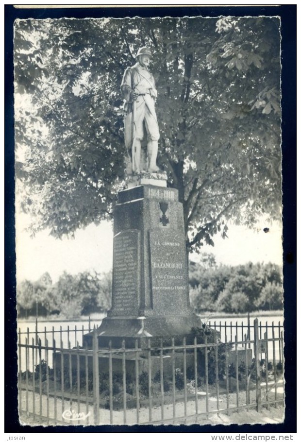 Cpsm Du 51 Bazancourt  Monument Aux Morts   JIP26 - Bazancourt