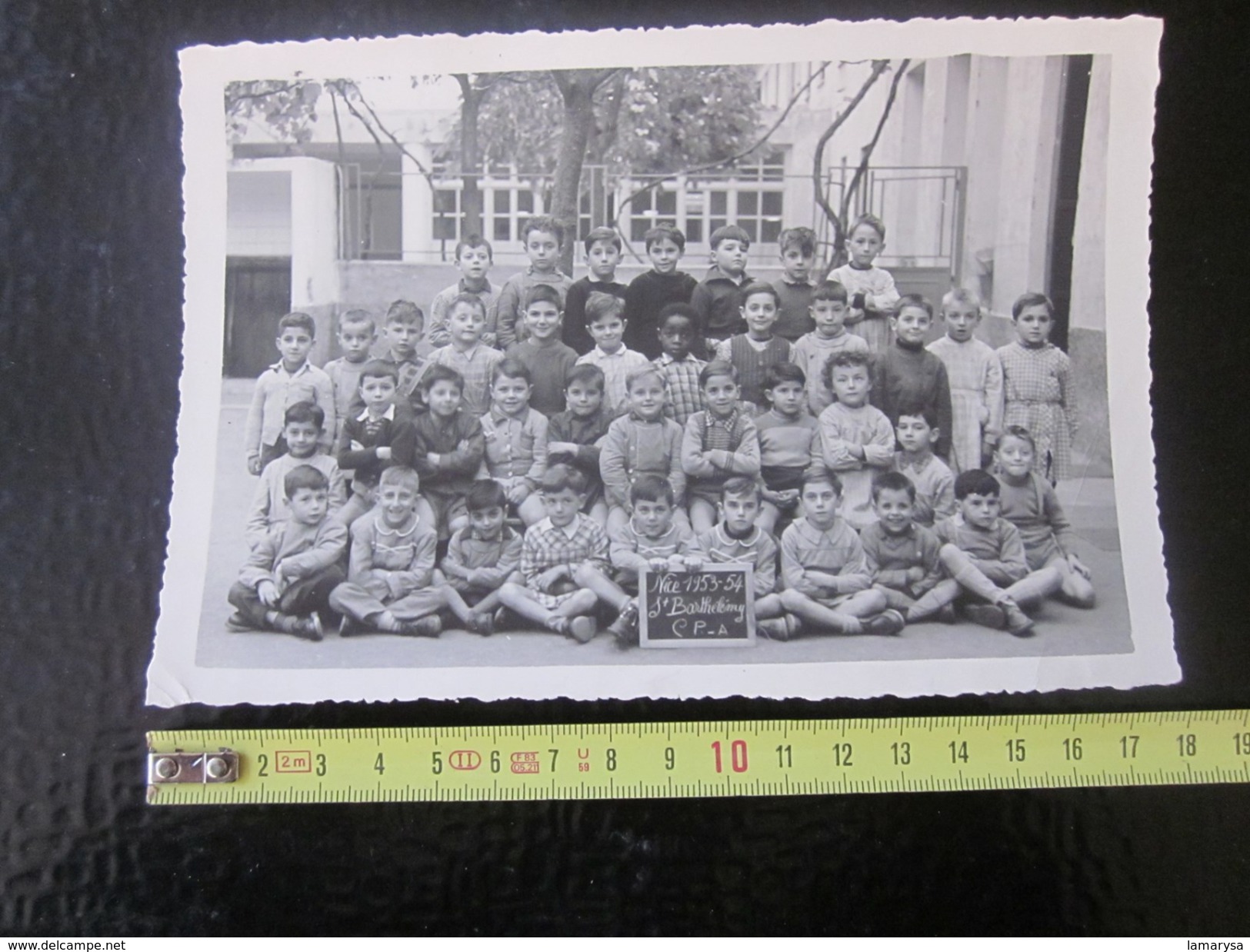 1953 / 1954 PHOTO De Classe Cours Préparatoire A École De NICE Saint Barthélemy Alpes Maritimes 06--"les Copains D'Avant - Lieux