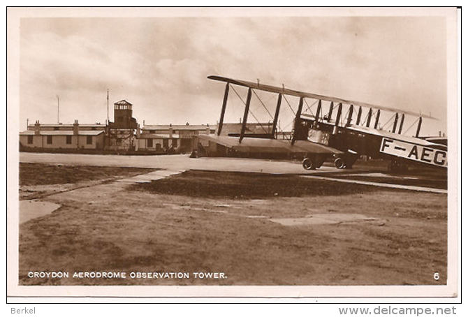 CROYDON AERODROME OBSERVATION TOWER WITH AIRPLANE PHOTOGRAFIC CARD Stamp 963 1928 - Aérodromes