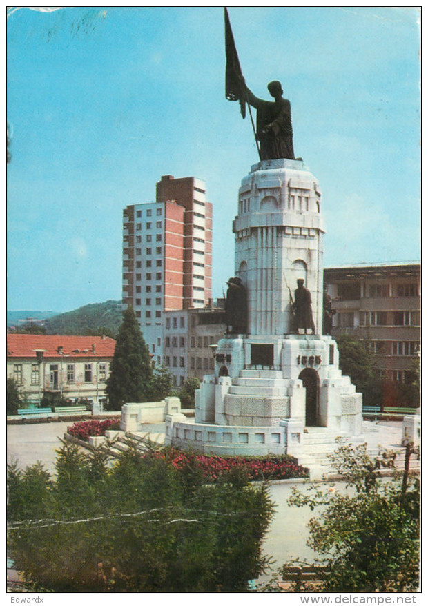 Veliko Tirnovo, Bulgaria Postcard Posted 1974 Stamp - Bulgaria