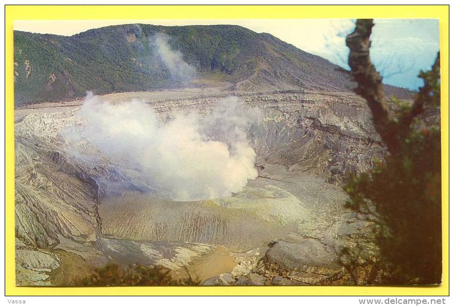 COSTA RICA -  Volcano Poas.  Volcan Photo Eugenio Vargas - Costa Rica