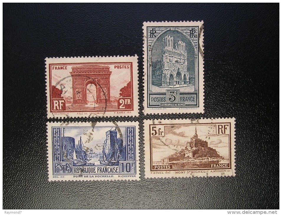 258-259-260-261  Lot De 4 Timbres Monuments - Gebruikt