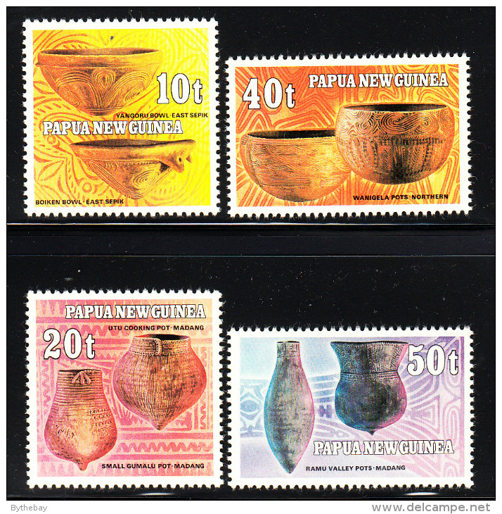 Papua New Guinea MNH Scott #558-#561 Set Of 4 Traditional Pottery - Autres & Non Classés