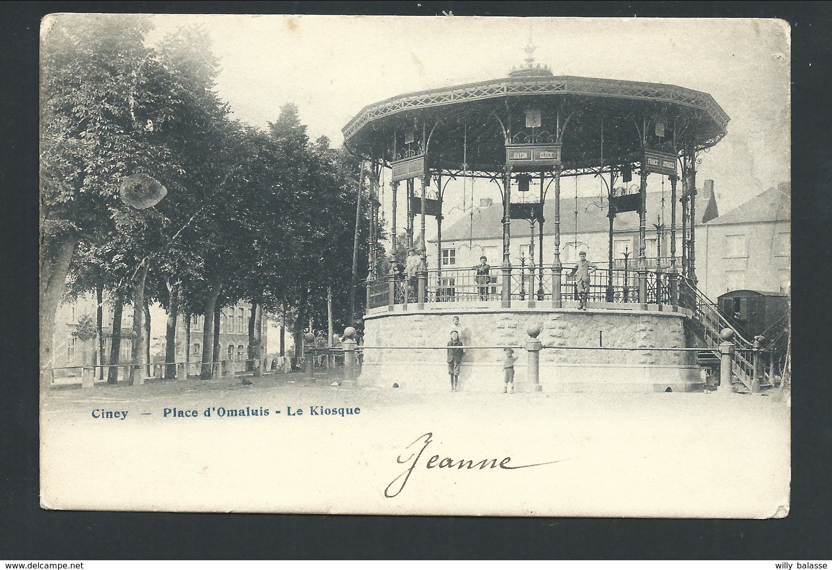 +++ CPA - CINEY - Place D'Omalius - Le Kiosque   // - Ciney