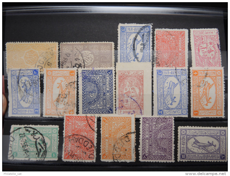 ARABIE SAOUDITE – Lot De 16 Valeurs - A Voir - 19484 - Arabie Saoudite