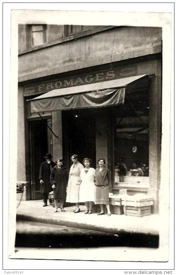 CARTE PHOTOS D UN MAGASIN DE FROMAGES.  A IDENTIFIER - Foto