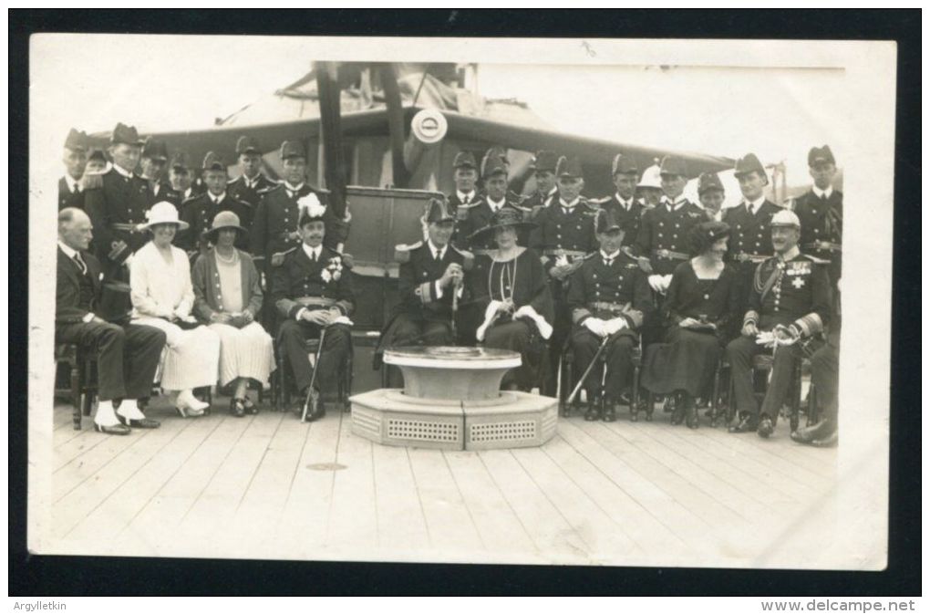 KING ALFONSO XIII AND QUEEN ENA OF SPAIN 1927 ON BOARD THE YACHT CURACUA - Famous People