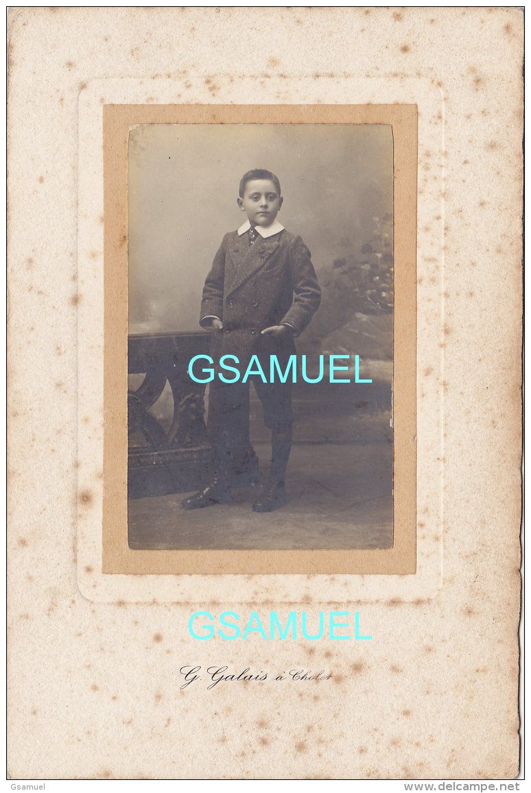 Photographie Originale  - (G. Galais à Cholet) Format Hauteur 16,5 Cm Largeur11 Cm . - (voir Scan). - Autres & Non Classés