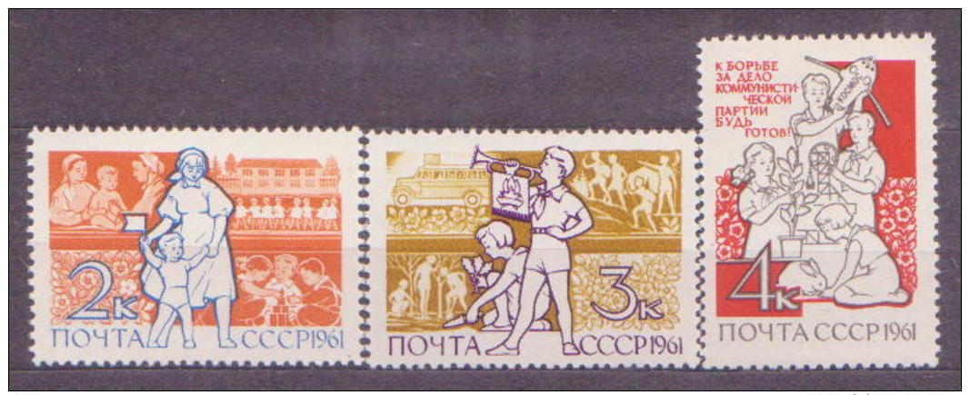 62-306 // USSR  - 1961  THE DAY Of The   CHILD  Mi  2492/94 ** - Unused Stamps