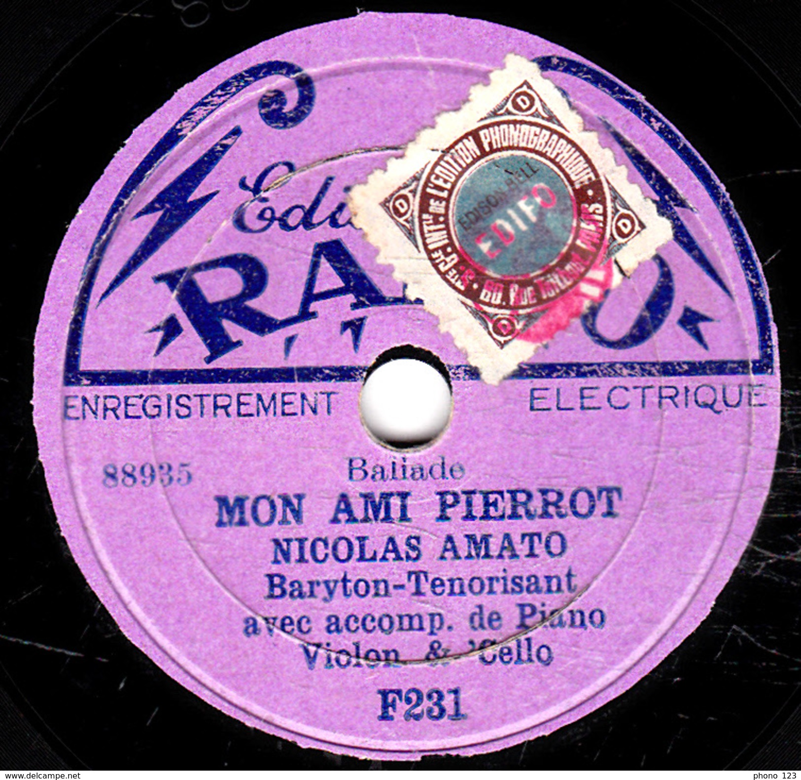 78 T. -  20 Cm - état B - Nicolas AMATO - LE PETIT CHAT BLANC - MON AMI PIERROT - 78 Rpm - Gramophone Records