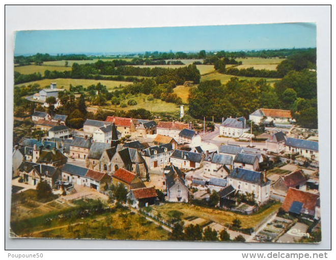 CP 37indre Et Loire  MARRAY -  Vers Neuvy Le Roi  - Vue Générale Aérienne Du Village 1977 - Neuvy-le-Roi