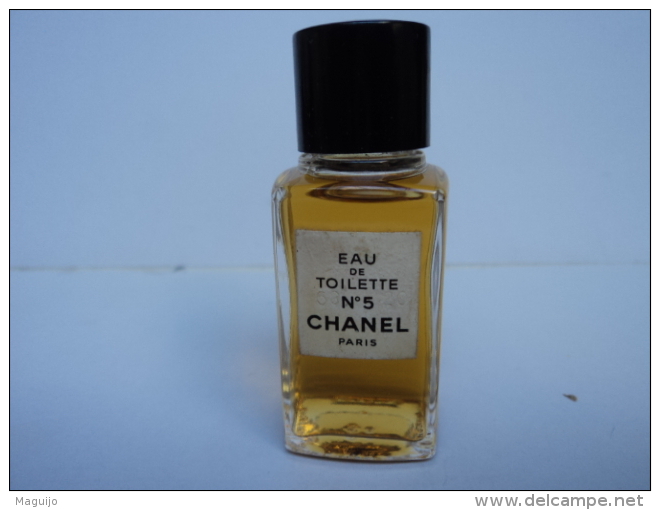 CHANEL:" N° 5 MINI EDT 19 ML  80 °   MENTION DE GRATUITE  LIRE ET VOIR !! - Miniatures Femmes (sans Boite)