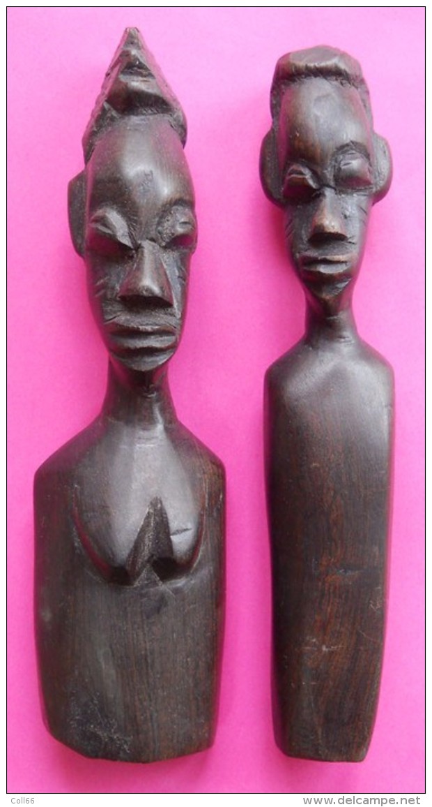 Art Tribal Afrique 2 Petites Statuettes De Couple Fétiche ? Poupée D'enfant ? En Bois Foncé Lourd 17 Et 16.2 Cms 231gram - Art Africain
