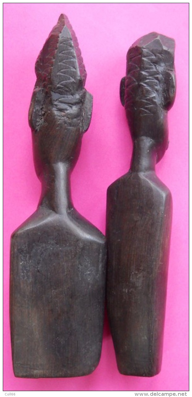 Art Tribal Afrique 2 Petites Statuettes De Couple Fétiche ? Poupée D'enfant ? En Bois Foncé Lourd 17 Et 16.2 Cms 231gram - Art Africain
