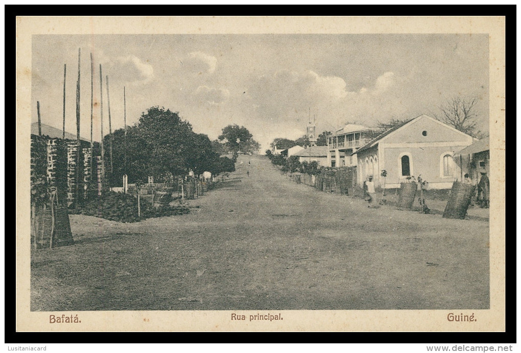 BAFATÁ - Rua Principal  Carte Postale - Guinea-Bissau