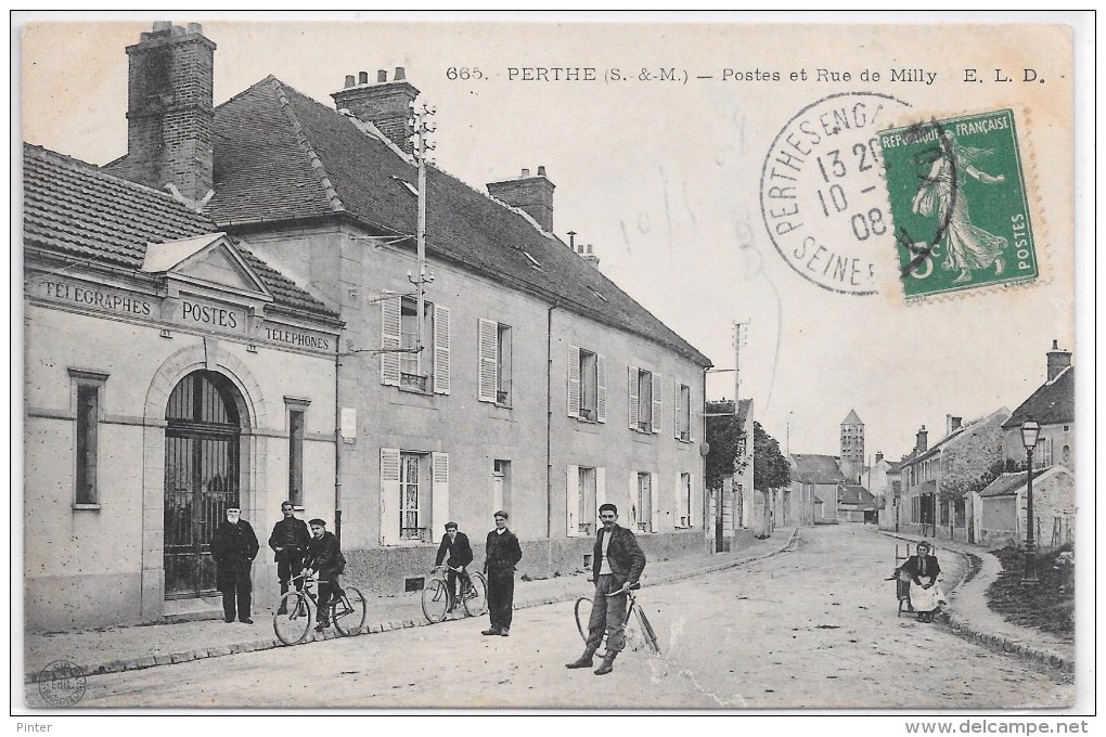 PERTHES - Postes Et Rue De Milly - Perthes