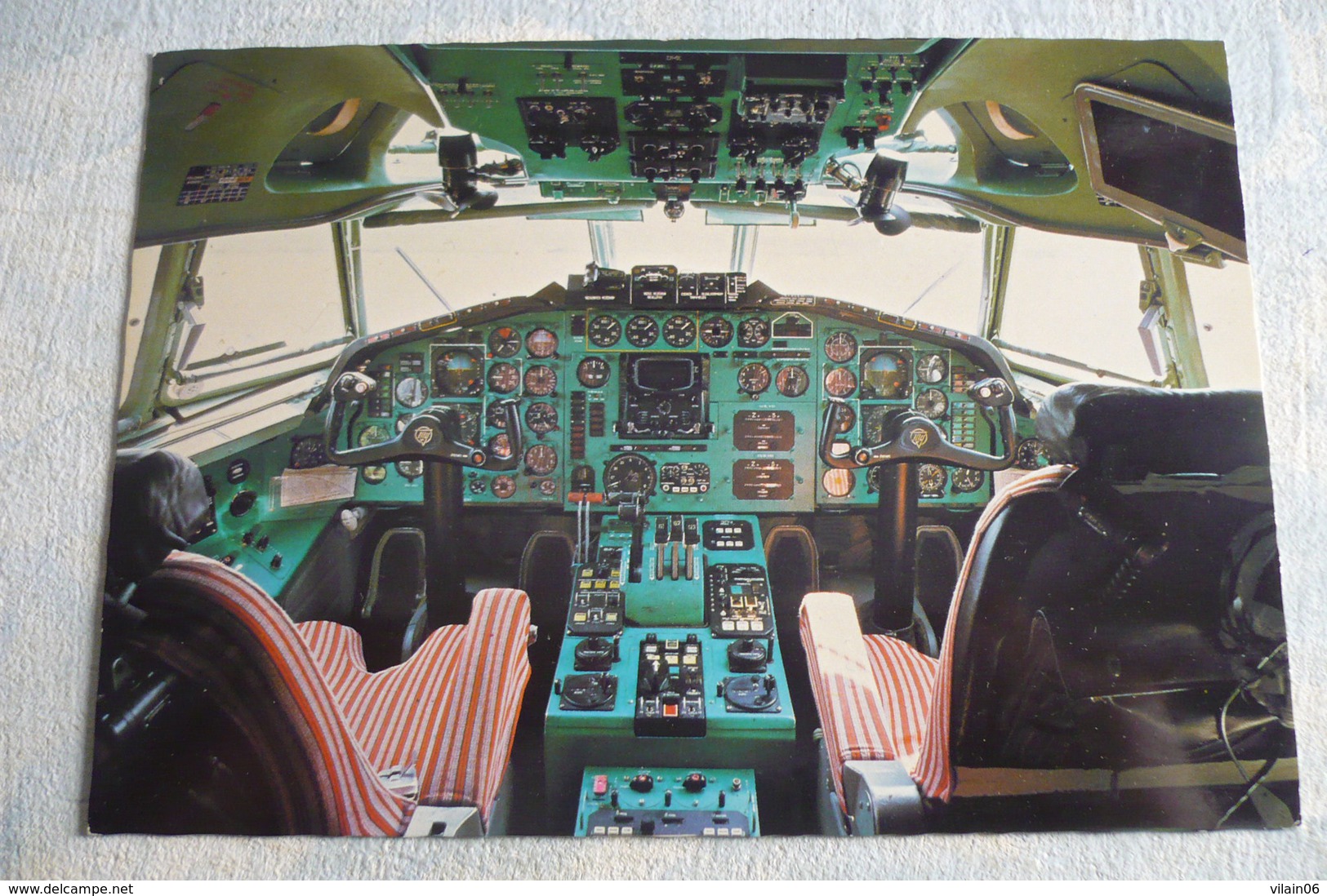 COCKPIT / TABLEAU DE BORD     MALEV   AIRLINE ISSUE   TU 154 - 1946-....: Modern Era