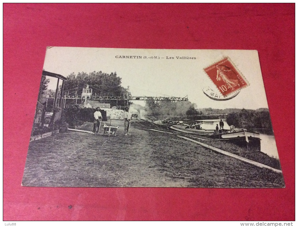 CARNETIN. Péniche  Sur La Marne. Chargement De Plâtre Provenant Des Carierres. 20/10/16 - Autres & Non Classés