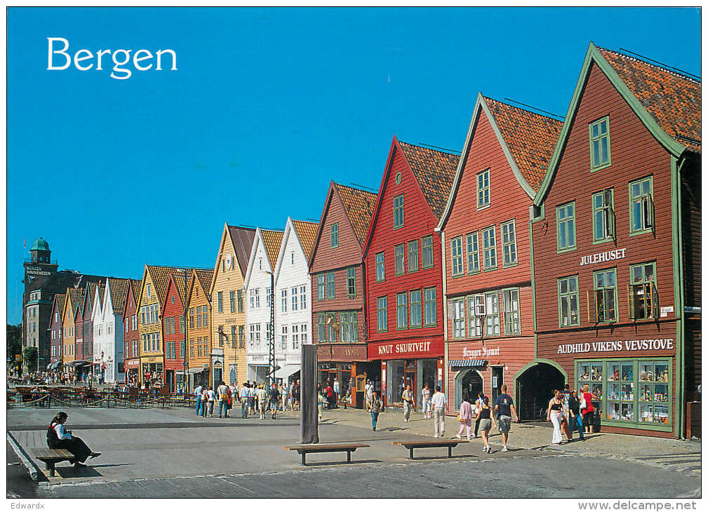 Bryggen, Bergen, Norway Postcard Posted 2009 Stamp - Noorwegen