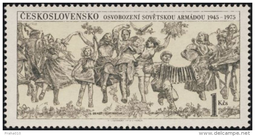 Czechoslovakia / Stamps (1975) 2137: Liberated By The Soviet Army In 1945; Painter: Adolf Zabransky - Ungebraucht