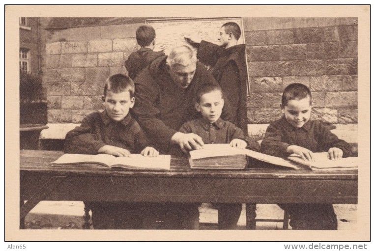 St Jean De Dieu Freres, Blind Children Reading Braille, C1910s/20s Vintage France Postcard - Other & Unclassified