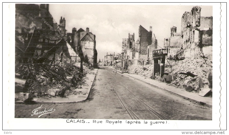 CALAIS  Rue Royale Après La Guerre Neueve TTB - Calais