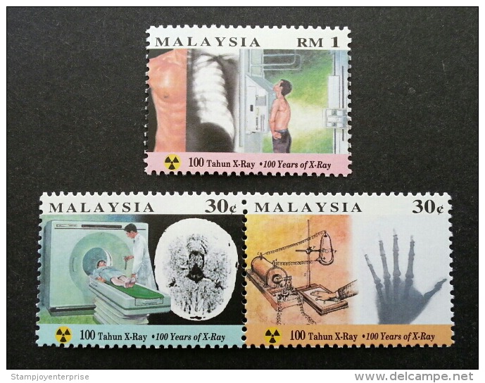 Malaysia 100 Years Of X-Ray 1995 Human Body Hand Science Bone Lung Medical Excellence X Ray (stamp) MNH - Malesia (1964-...)