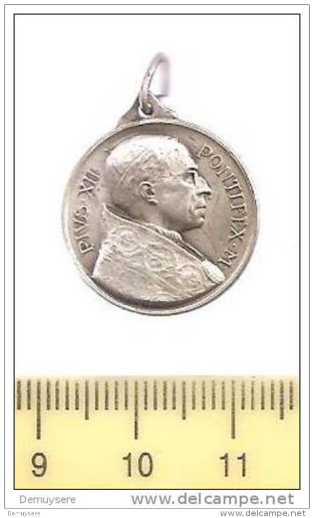 Medaille 248 - Pius Xii Pontifex M  - S;petrus Px S; Paulus + - Godsdienst & Esoterisme