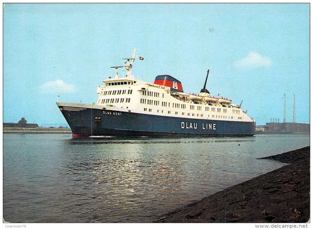 Cpsm Bateau Navire  Danois Identifié " Olau Kent " Olau Line Danemark Popenborg 1970 - Passagiersschepen